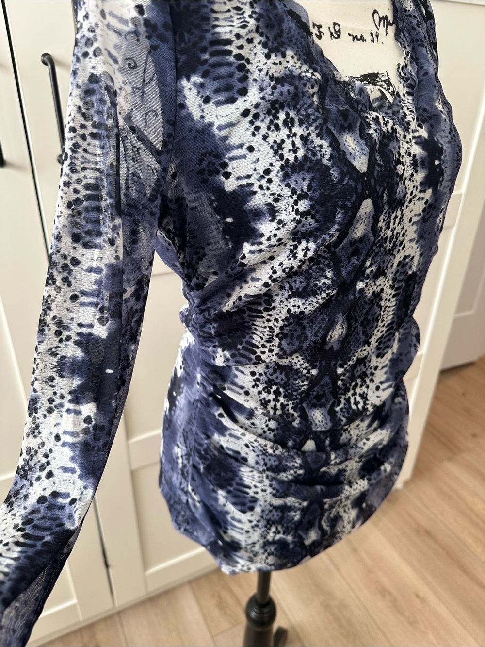 INC Navy & White Blouse with  ruched sides Top size Large. Some Sheerness.